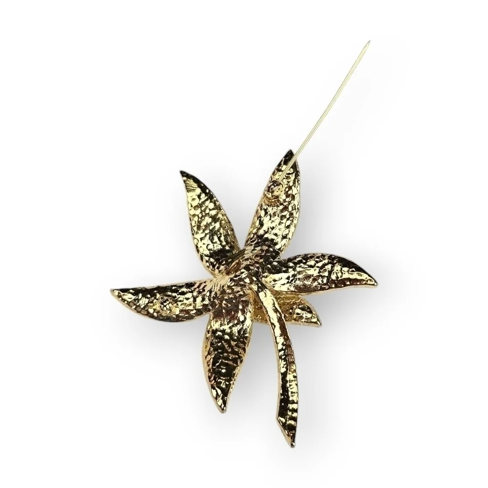 Vintage enamel gold
